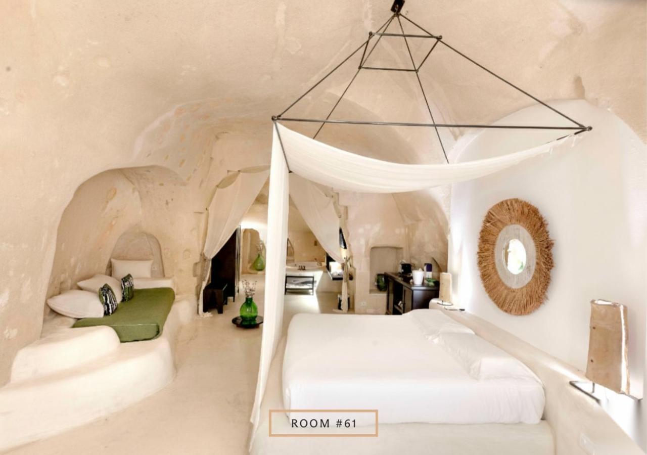 Large Double Room city view Cave,1742601086:JPEG